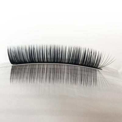 acrylic lash palette for eyelash extensions with a curved surface