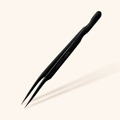 pointed tweezers for isolation and classic lash application in black