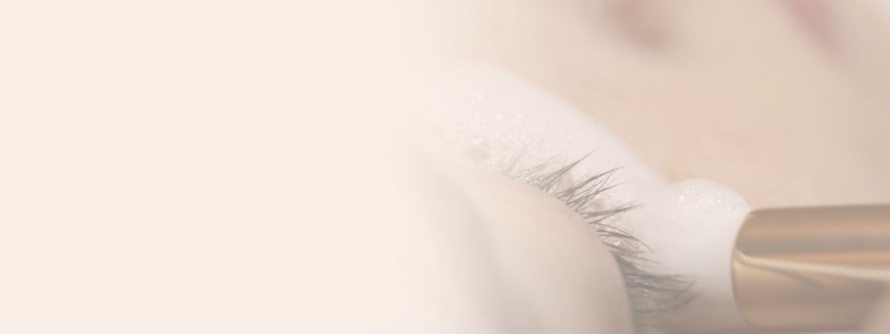 Eyelash Extension Cleanser: Lash Shampoo, or Lash Cleanser? | London Lash CA Blog