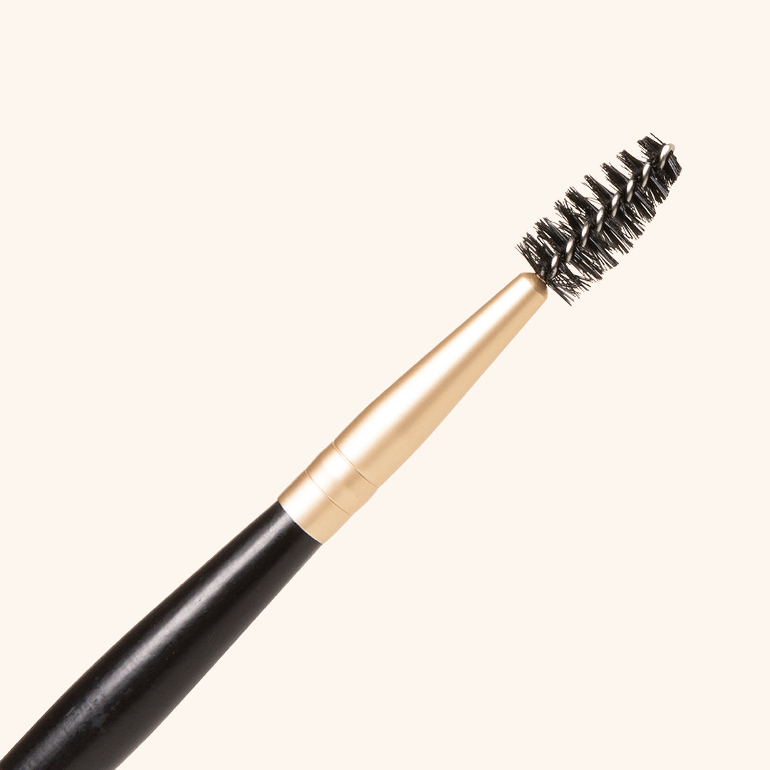 On the Go Lash Wand - Reusable eyelash spoolie for easy and efficient lash application.