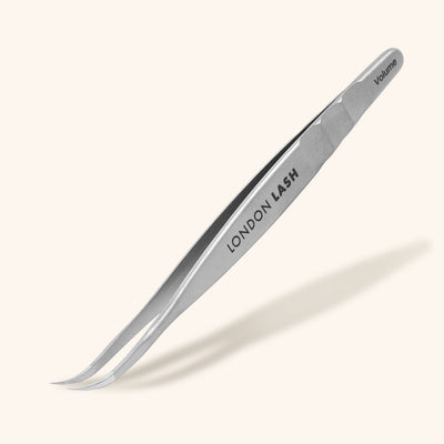 Pince à épiler pour extensions de cils volumineuses à pointe courbée