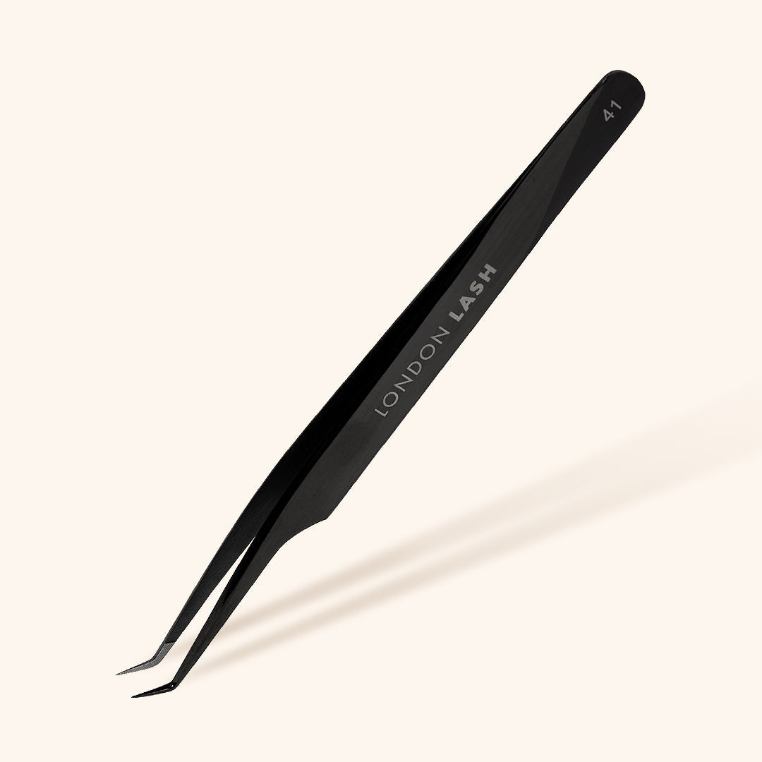 fibre tip lash tweezers for mega volume lashes.