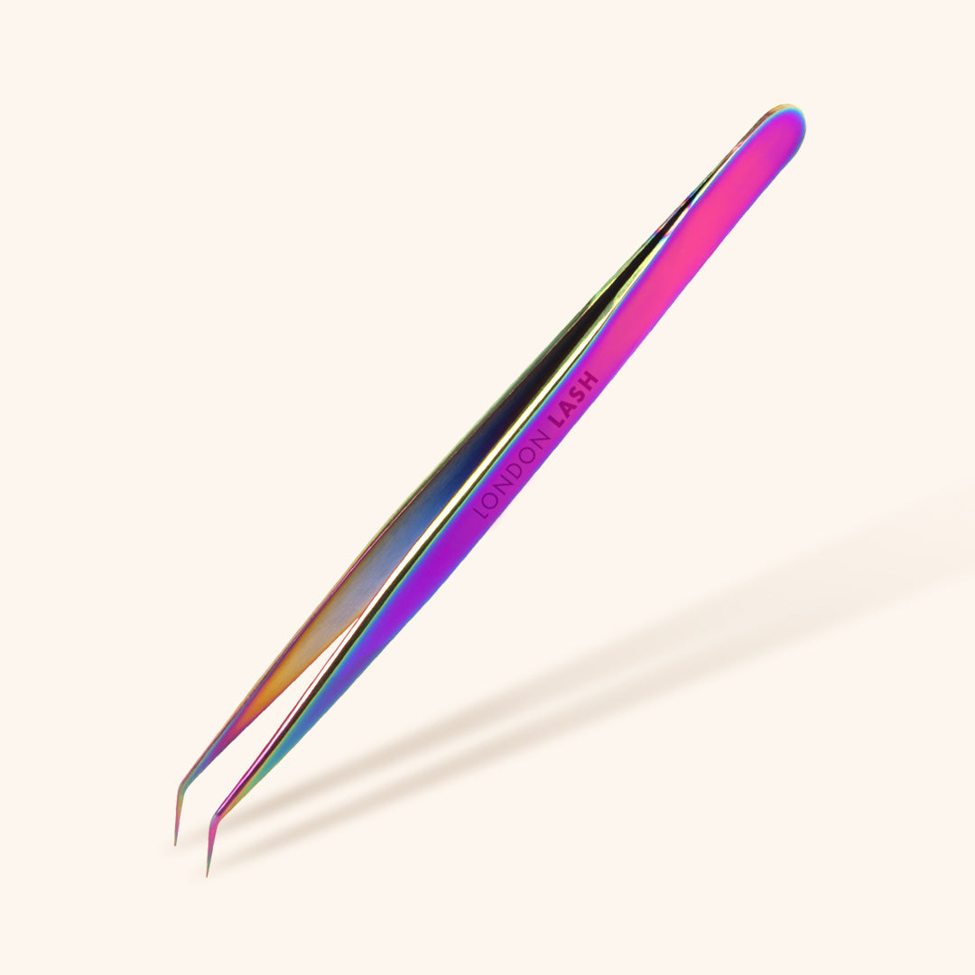 london lash multifunctional tweezers for eyelash extensions in oil slick