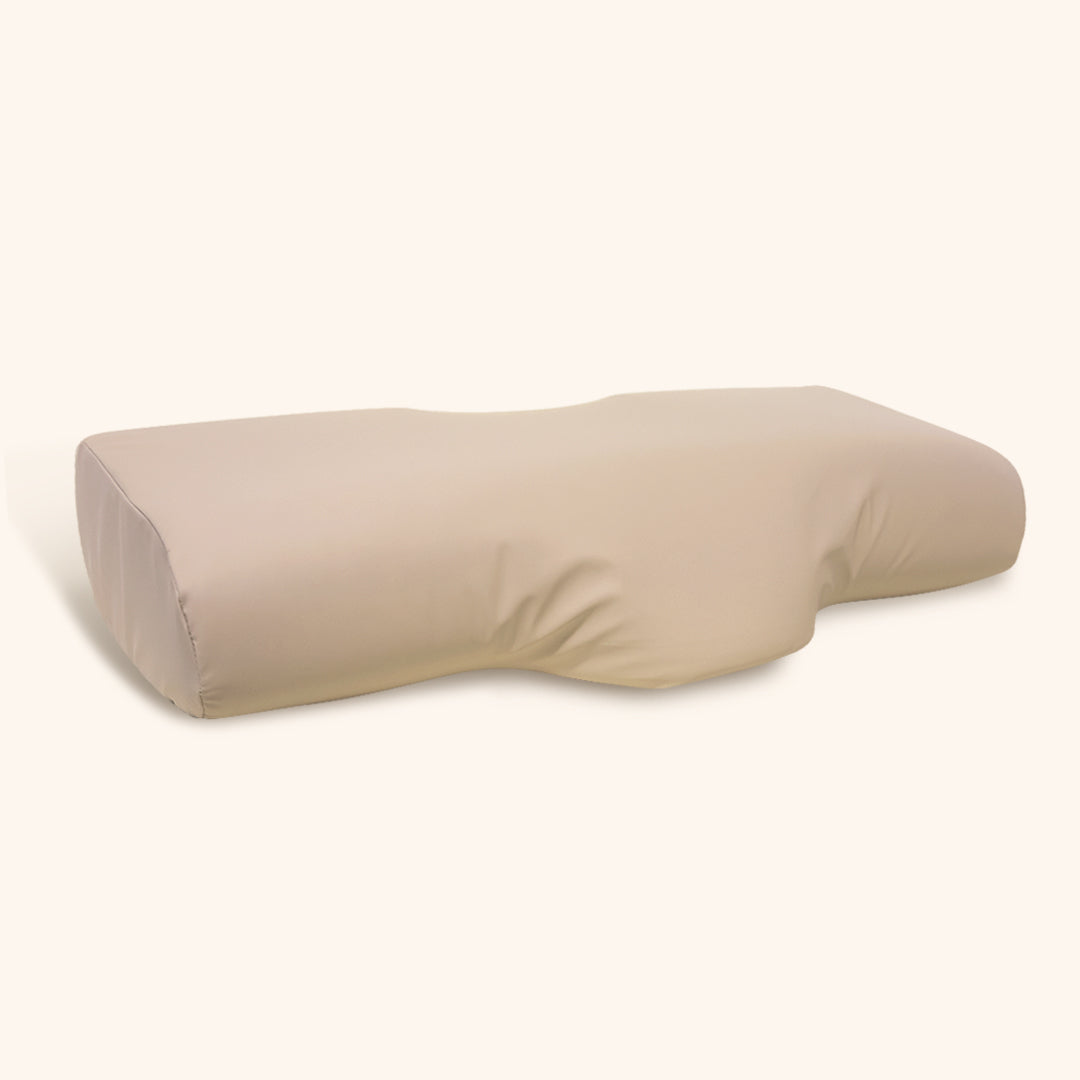 the london lash memory foam neck pillow in beige